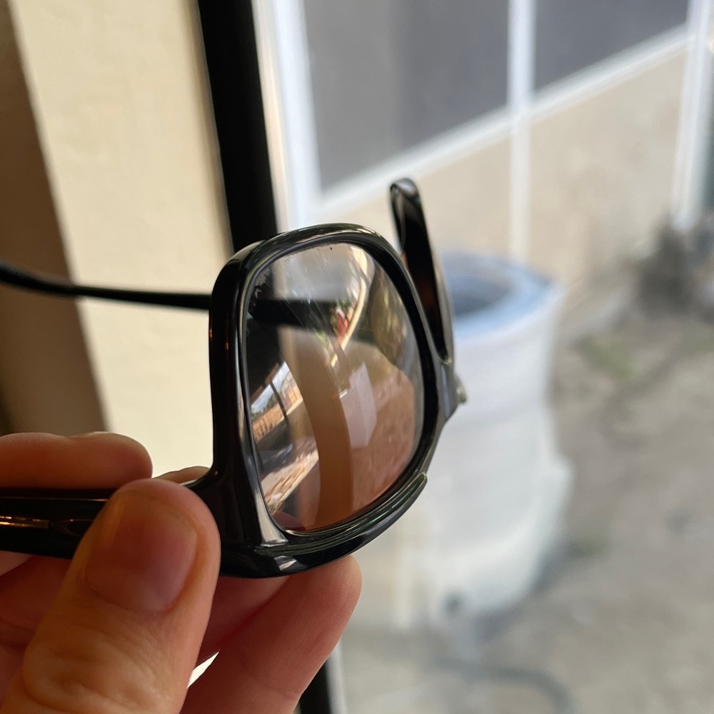 Oakley Sunglasses - Picture 3 of 5